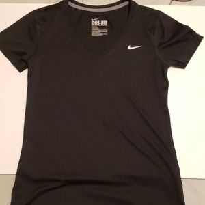 Like new Nike Dri Fit short sleeve shirt v neck